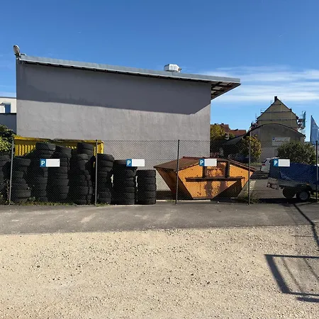 Bm - Moderne Mit Kueche, Wlan & Parkplatz
